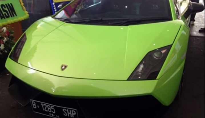 Ini Dua Mobil Mewah Haji Lulung