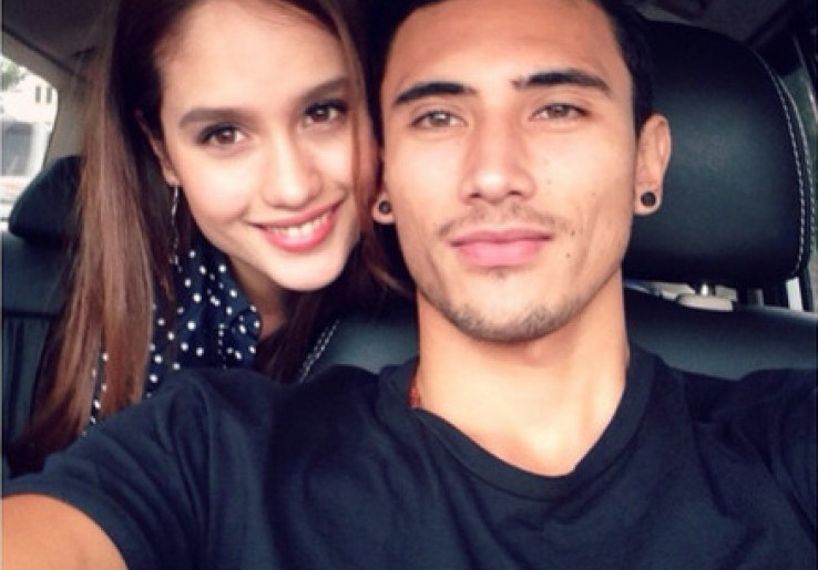 Foto Mesra Cinta Laura dengan Pacar Barunya