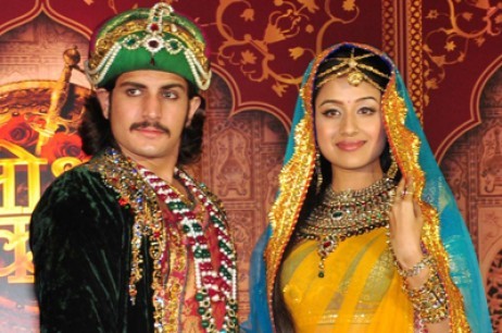 Mei, Rajat Tokas dan Paridhi Sharma Hadir di Indonesia