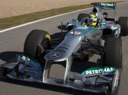 Mercedes Ingin Dominasi F1 2015