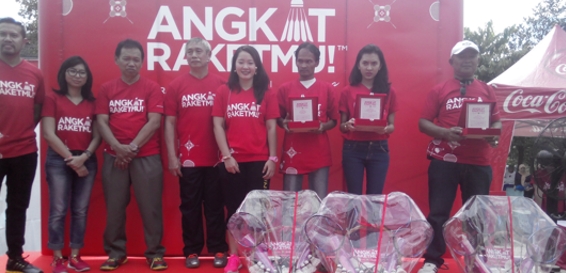 Program 'Gerakan Angkat Raketmu' Hadir di Bandung