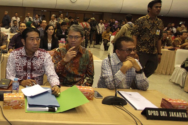 Intip Selubung Haji Lulung di Rumah