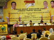 Ical Merapat ke Jokowi
