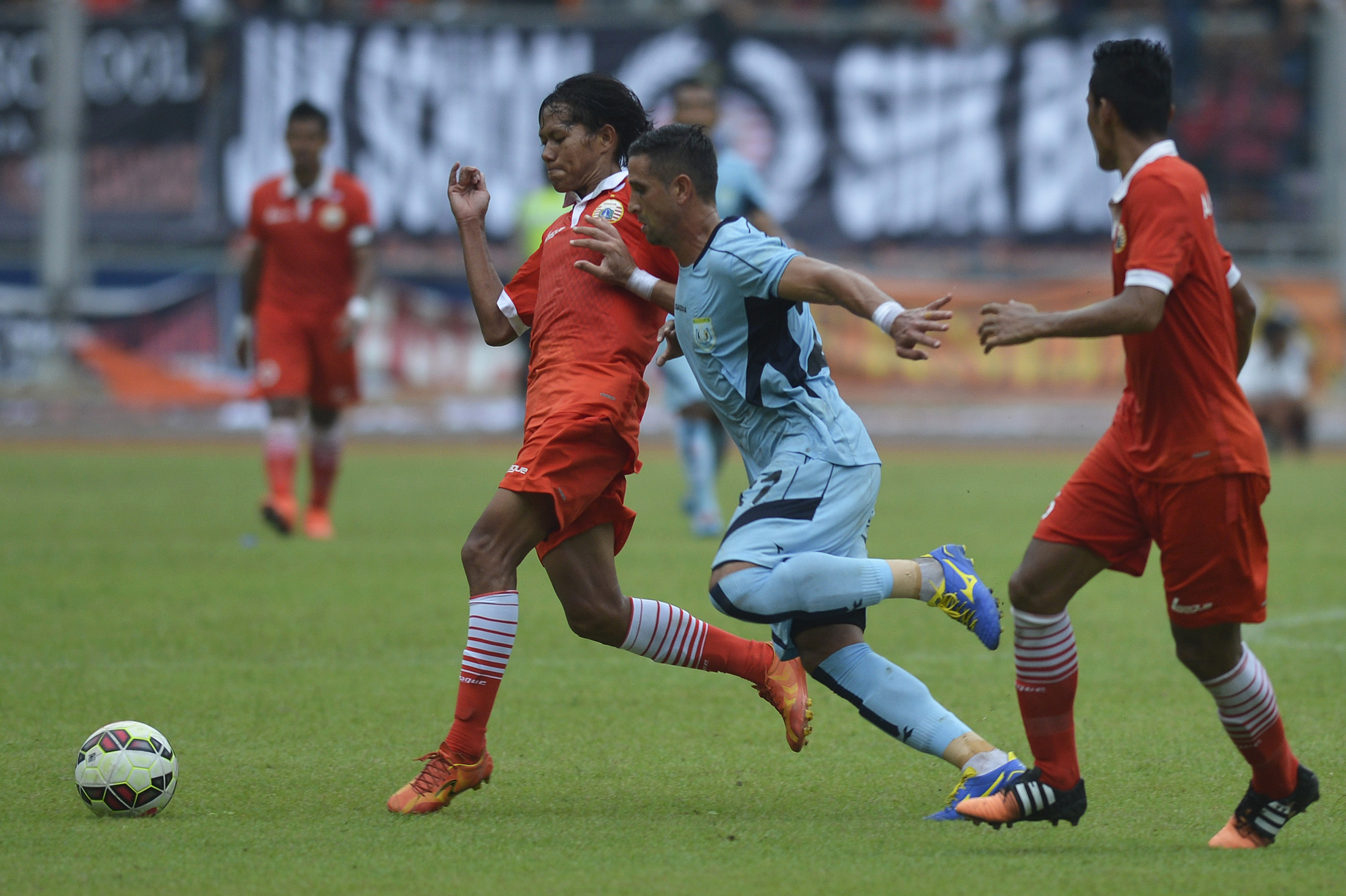 Aksi Persela Lamongan Tundukkan Persija Jakarta