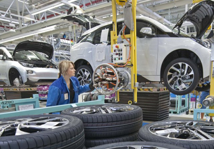 BMW Bantah Kerjasama Soal Mobil Apple