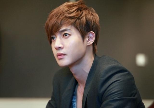 Kim Hyun Joong Segera Ikut Wajib Militer