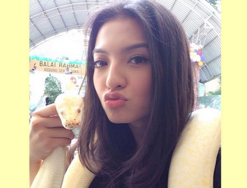 Reuni ala Raline Shah di London