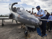 Pesawat Latih Hawk MK 53 Resmi