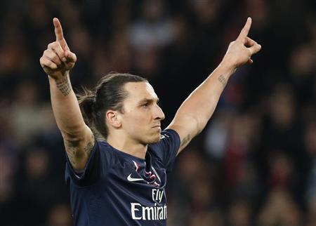 Bantah ke Manchester United, Ibrahimovic Sambut Angel di Maria