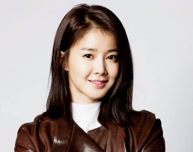 Lee Si Young Petinju Ulung di Naughty Kiss