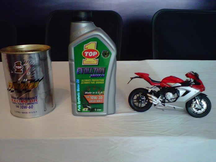 TOP1 dan MV Agusta Libas Sirkuit Balap 2015