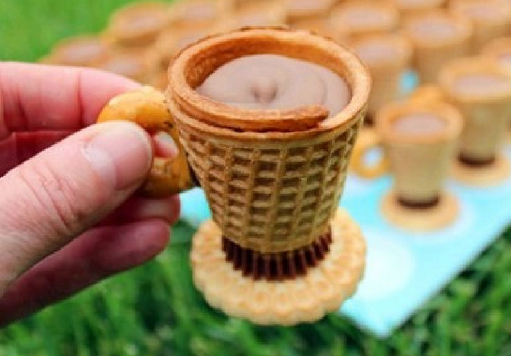 Kue Cangkir Teh, Kue Unik yang Mudah Dibuat