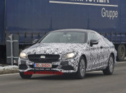 Mercedes C-Class Coupe Siap Debut di Akhir 2015