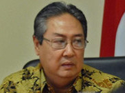 Suasana Duka di Pemakaman Haryanto Taslam