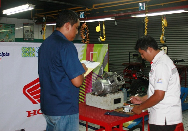 520 AHASS Ikuti Kontes Mekanik dan Service