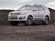 Bocoran Wajah Baru Toyota Fortuner 2016