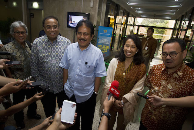 2015 Indonesia Dipastikan Memiliki 7 Smelter