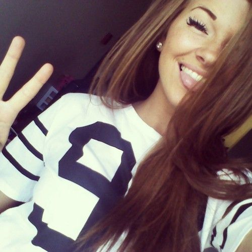 Bahaya, 'Underboob Selfie' Bisa Dipenjara