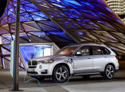 BMW Luncurkan X5 Versi Hybrid