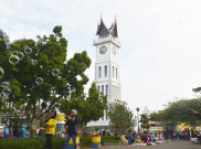 Jam Gadang Wisata Favorit Bukittinggi