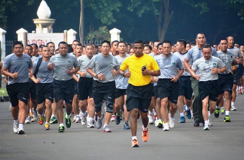  Kasad dan 7.050 Personel Kodam Jaya Olahraga Bersama