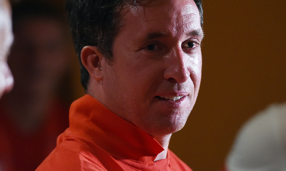 Robbie Fowler: Peluang Liverpool di 4 Besar Masih Terbuka