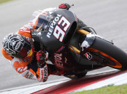 Marc Marquez Tercepat, Duo Movistar Yamaha Tertinggal