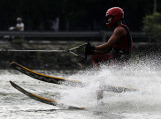 Latihan Para Atlet Ski Air Jelang SEA Games Singapura 2015