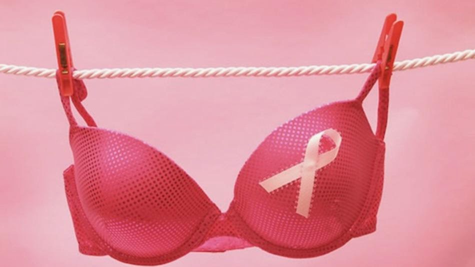 Komentar Konyol Netizen soal No Bra Day