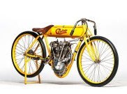 Motor Antik Berusia 100 Tahun Laku Rp10 Miliar