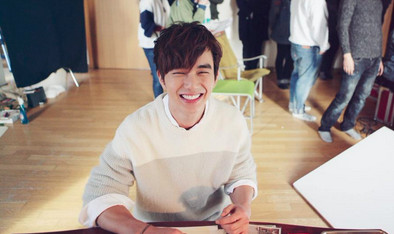 Yoo Seung Ho Akui Dirinya Hobi Nonton Video Girlband Korea