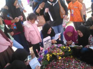 Puluhan Makam Rusak Karena Pelayat Olga