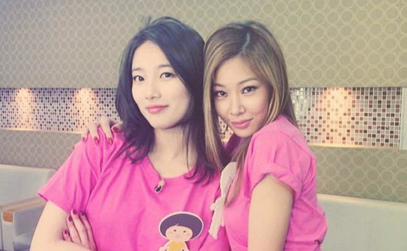 Foto Kedekatan Suzy Miss A dan Jessi Saat Syuting