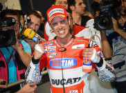 Dovizioso Terkendala Ban