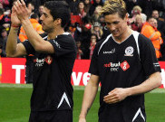 Diam-Diam Fernando Torres Perhatikan Luis Suarez