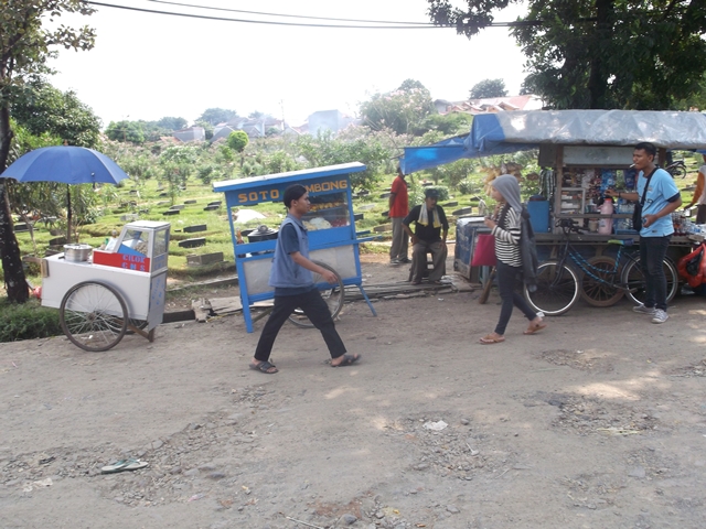  Olga Meninggal, Pedagang Ini Raih Omzet Rp400 Ribu dalam Sehari