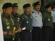 Mutasi TNI, Lodewyk Pusung Jadi Pangdivif-1 Kostrad