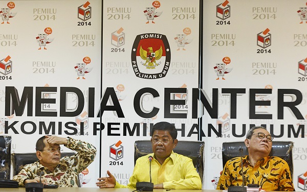 DPR Minta Pendaftaran Calon Kepala Daerah Mundur
