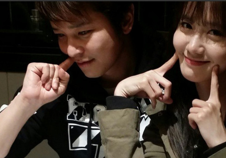 Potret Kemesraan Yoona SNSD dengan Kim Jeong Hoon