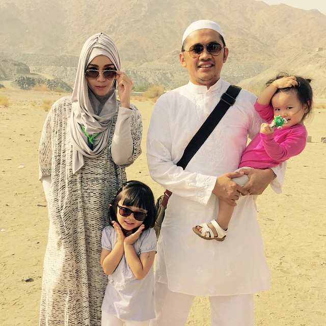 Zaskia Mecca Hamil Anak Ketiga, Hanung Shock 