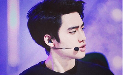 Perang Dingin Antara Kai, Suho dan D.O EXO