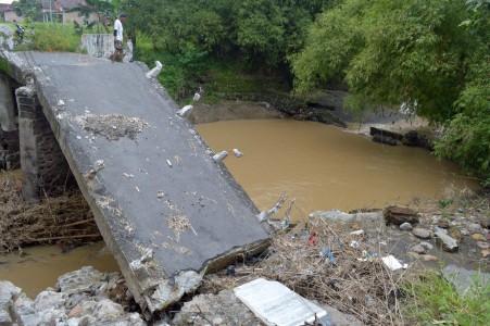 BNPB: 200 Rumah di Banjarnegara dan Purworejo Rusak Akibat Banjir