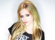 Perjuangan Avril Lavigne Melawan Penyakit Lyme