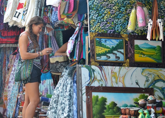 Pasar Seni Ubud, Destinasi Wisata Belanja di Bali