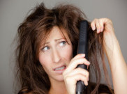 Tips Sehat Gunakan Catok Rambut