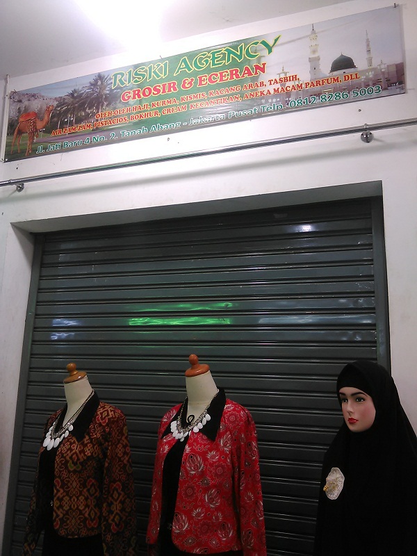 Toko Pengedar Air Zamzam Palsu Tutup