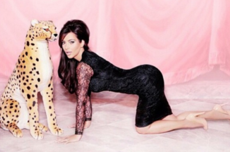Kim Kardashian Dukung Ayahnya Jadi Transgender