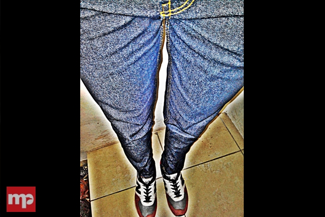 Waspada, Ini Bahaya Memakai Skinny Jeans