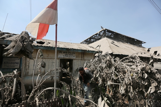 Kerusakan Akibat Ganasnya Gunung Sinabung 