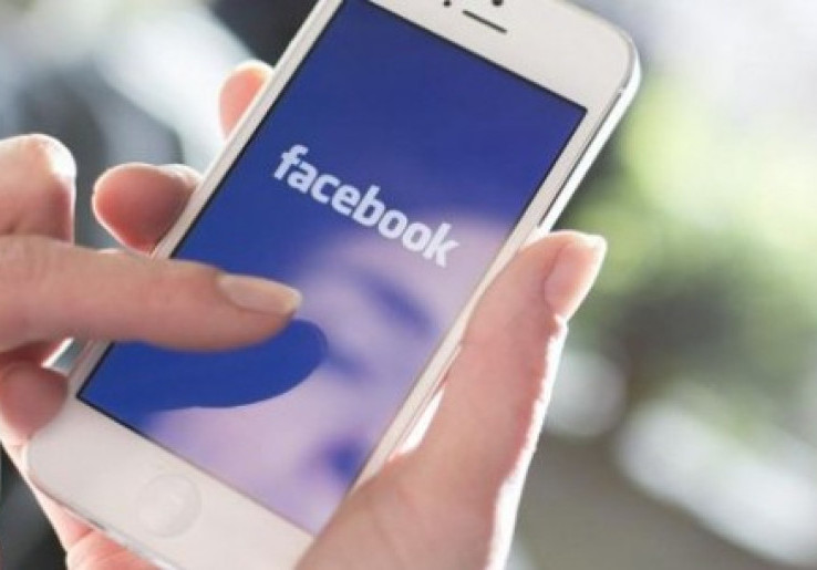 Pertama Keputusan Cerai Melalui Pesan Facebook